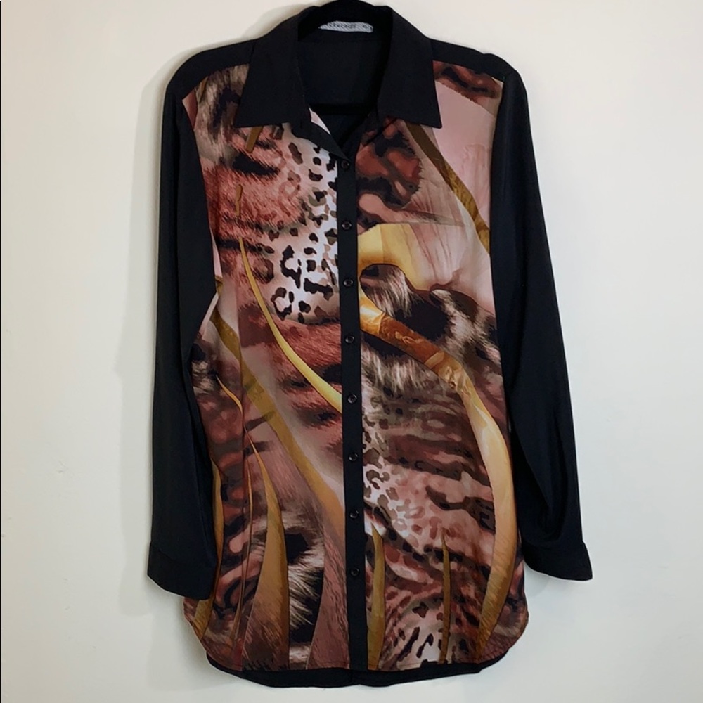 Mesmerize  XL Blouse